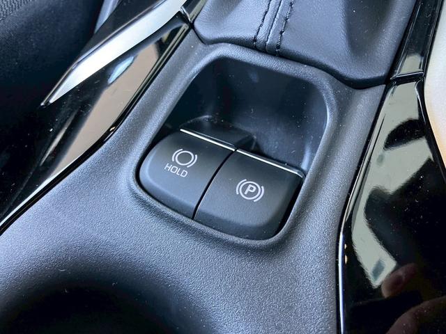 カローラスポーツ ハイブリッドG Z レンタアップ 純10.5コネクティッドナビ フルセグTV バックカメラ シート/ハンドルヒーター ETC2.0 ドラレコ LEDヘッド トヨタセーフティセンス プリクラッシュセーフティ(17枚目)