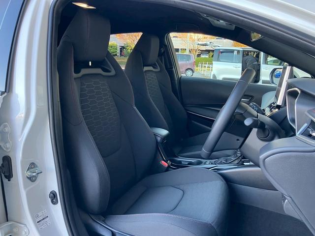 カローラスポーツ ハイブリッドG Z レンタアップ 純10.5コネクティッドナビ フルセグTV バックカメラ シート/ハンドルヒーター ETC2.0 ドラレコ LEDヘッド トヨタセーフティセンス プリクラッシュセーフティ(18枚目)