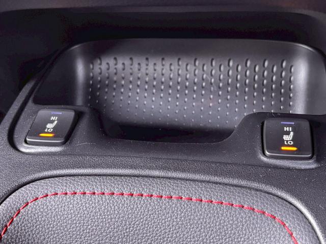 カローラスポーツ ハイブリッドG Z レンタアップ 純10.5コネクティッドナビ フルセグTV バックカメラ シート/ハンドルヒーター ETC2.0 ドラレコ LEDヘッド トヨタセーフティセンス プリクラッシュセーフティ コーナーセンサ(16枚目)