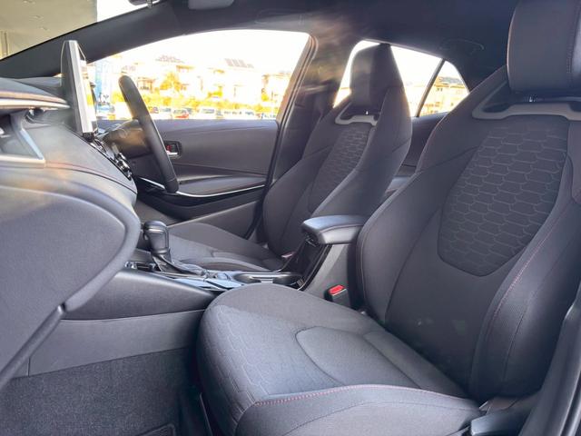 カローラスポーツ ハイブリッドG Z レンタアップ 純10.5コネクティッドナビ フルセグTV バックカメラ シート/ハンドルヒーター ETC2.0 ドラレコ LEDヘッド トヨタセーフティセンス プリクラッシュセーフティ コーナーセンサ(20枚目)