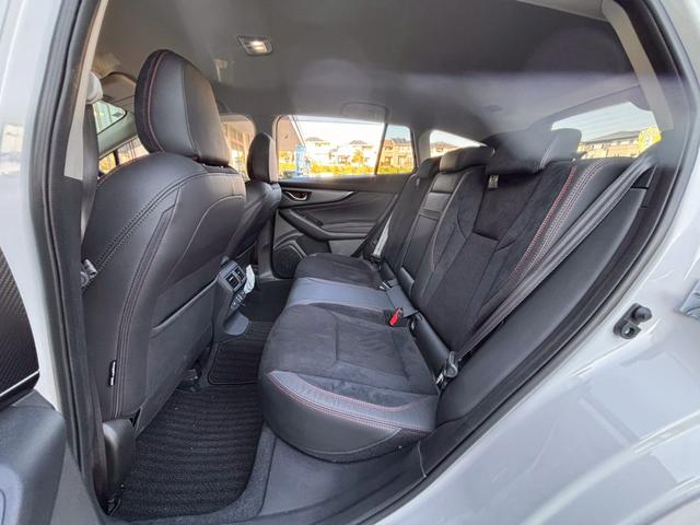 レヴォーグ STIスポーツ EX ブラックインテリアセレクション 11.6インチナビ STIフロントグリル ドラレコ ETC ハーマンカードンサウンドシステム ブラック/グレーハーフレザーシート アダクティブLEDヘッドライト トノカバ アイサイトセーフティプラス(20枚目)