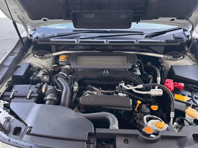 レヴォーグ STIスポーツ EX ブラックインテリアセレクション 11.6インチナビ STIフロントグリル ドラレコ ETC ハーマンカードンサウンドシステム ブラック/グレーハーフレザーシート アダクティブLEDヘッドライト トノカバ アイサイトセーフティプラス(27枚目)