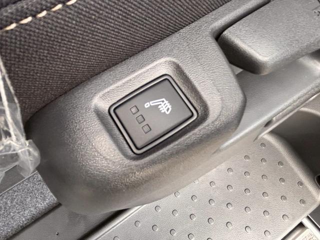 セレナ e-パワー ハイウェイスターV NC12.3ナビ 後席モニタ 寒冷地仕様 ドラレコ前後 ETC2.0 プロパイロット アラウンドビュ シートヒータ ステアリングヒータ デジタルルームミラ 両側電動スライドドア アダクティブLED(13枚目)