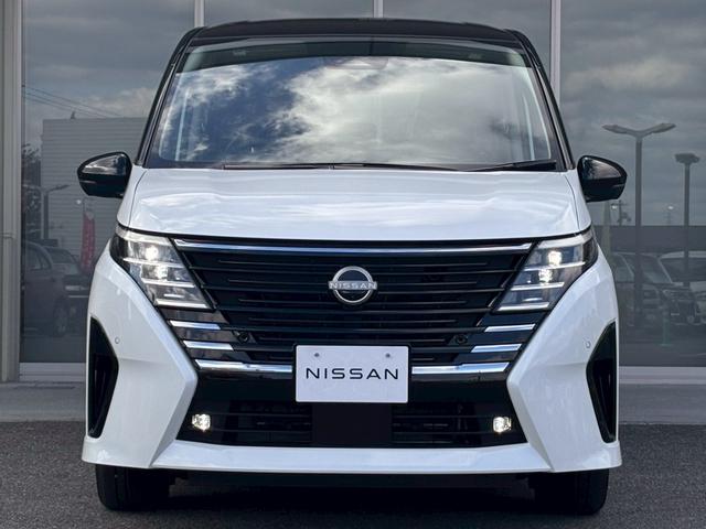 セレナ e-パワー ハイウェイスターV NC12.3ナビ 後席モニタ 寒冷地仕様 ドラレコ前後 ETC2.0 プロパイロット アラウンドビュ シートヒータ ステアリングヒータ デジタルルームミラ 両側電動スライドドア アダクティブLED(36枚目)