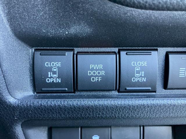 シエンタ ハイブリッドＺ　純正１０．５インチナビ　ドラレコ　ＥＴＣ　パノラミックビューＭ　フルセグＴＶ　両オートスライド　クルコン　ＬＥＤヘッド　ＳＯＳコール　トヨタセーフティセンス　プリクラッシュセーフティ　コーナーセンサー（11枚目）