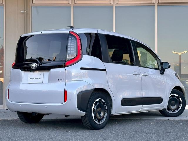 シエンタ ハイブリッドＺ　純正１０．５インチナビ　ドラレコ　ＥＴＣ　パノラミックビューＭ　フルセグＴＶ　両オートスライド　クルコン　ＬＥＤヘッド　ＳＯＳコール　トヨタセーフティセンス　プリクラッシュセーフティ　コーナーセンサー（2枚目）