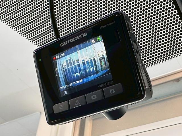 シエンタ ハイブリッドＺ　純正１０．５インチナビ　ドラレコ　ＥＴＣ　パノラミックビューＭ　フルセグＴＶ　両オートスライド　クルコン　ＬＥＤヘッド　ＳＯＳコール　トヨタセーフティセンス　プリクラッシュセーフティ　コーナーセンサー（8枚目）