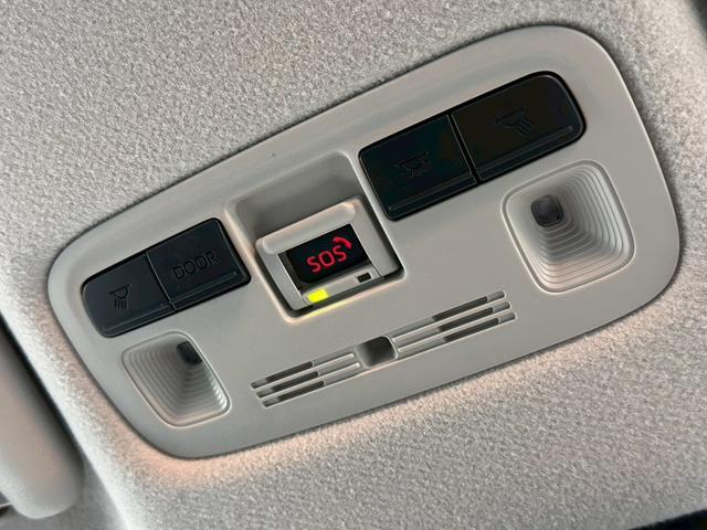 シエンタ ハイブリッドＺ　純正１０．５インチナビ　ドラレコ　ＥＴＣ　パノラミックビューＭ　フルセグＴＶ　両オートスライド　クルコン　ＬＥＤヘッド　ＳＯＳコール　トヨタセーフティセンス　プリクラッシュセーフティ　コーナーセンサー（14枚目）