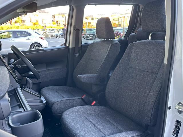 シエンタ ハイブリッドＺ　純正１０．５インチナビ　ドラレコ　ＥＴＣ　パノラミックビューＭ　フルセグＴＶ　両オートスライド　クルコン　ＬＥＤヘッド　ＳＯＳコール　トヨタセーフティセンス　プリクラッシュセーフティ　コーナーセンサー（20枚目）