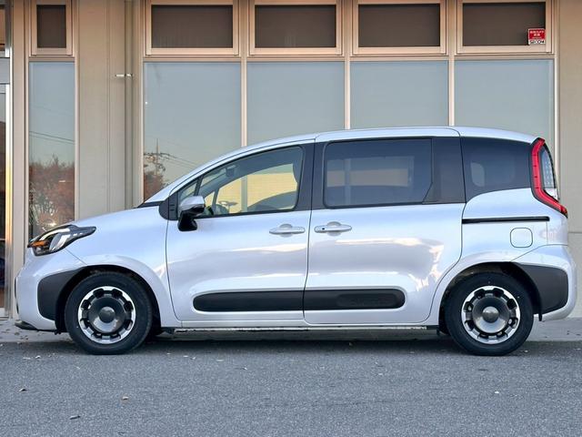 シエンタ ハイブリッドＺ　純正１０．５インチナビ　ドラレコ　ＥＴＣ　パノラミックビューＭ　フルセグＴＶ　両オートスライド　クルコン　ＬＥＤヘッド　ＳＯＳコール　トヨタセーフティセンス　プリクラッシュセーフティ　コーナーセンサー（36枚目）