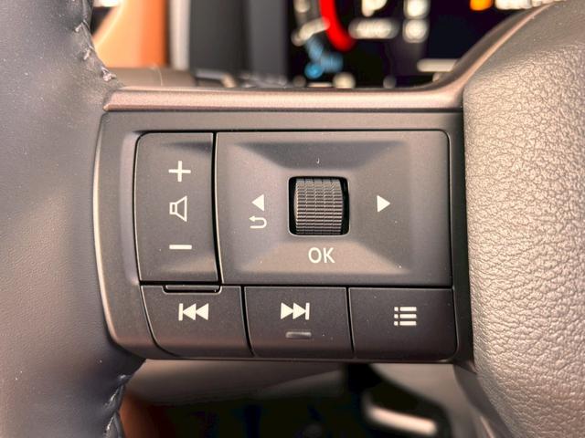 エクストレイル Ｇ　ｅ－４ＯＲＣＥ　登録済未使用車　サンルーフ　ＢＯＳＥ　ナッパレザ　ルーフレール　アダクティブＬＥＤヘッドライト　ＮＣナビ　フルセグＴＶ　ＥＴＣ２．０　プロパイロット　アラウンドビュー　シートヒータ　電動シート（12枚目）