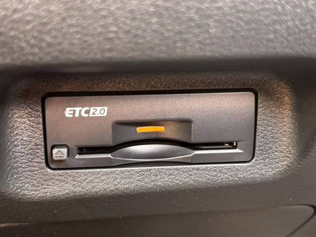 エクストレイル Ｇ　ｅ－４ＯＲＣＥ　登録済未使用車　サンルーフ　ＢＯＳＥ　ナッパレザ　ルーフレール　アダクティブＬＥＤヘッドライト　ＮＣナビ　フルセグＴＶ　ＥＴＣ２．０　プロパイロット　アラウンドビュー　シートヒータ　電動シート（15枚目）