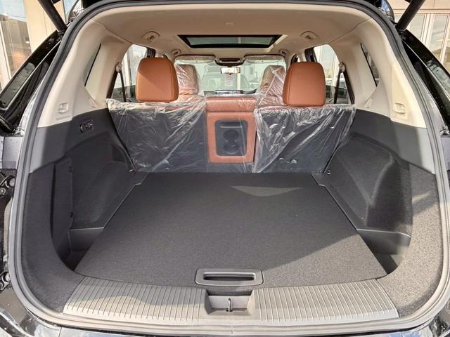 エクストレイル Ｇ　ｅ－４ＯＲＣＥ　登録済未使用車　サンルーフ　ＢＯＳＥ　ナッパレザ　ルーフレール　アダクティブＬＥＤヘッドライト　ＮＣナビ　フルセグＴＶ　ＥＴＣ２．０　プロパイロット　アラウンドビュー　シートヒータ　電動シート（31枚目）