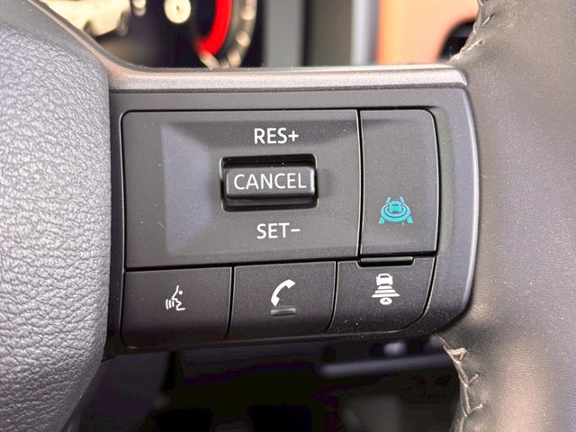 エクストレイル Ｇ　ｅ－４ＯＲＣＥ　登録済未使用車　サンルーフ　ＢＯＳＥ　ナッパレザ　ルーフレール　アダクティブＬＥＤヘッドライト　ＮＣナビ　フルセグＴＶ　ＥＴＣ２．０　プロパイロット　アラウンドビュー　シートヒータ　電動シート（14枚目）