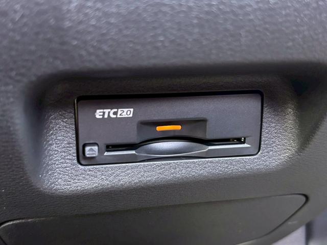 エクストレイル Ｇ　ｅ－４ＯＲＣＥ　登録済未使用車　サンルーフ　ＢＯＳＥ　ナッパレザ　ルーフレール　アダクティブＬＥＤヘッドライト　ＮＣナビ　フルセグＴＶ　ＥＴＣ２．０　プロパイロット　アラウンドビュー　シートヒータ　電動シート（15枚目）