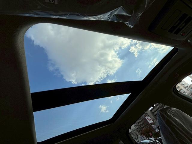 エクストレイル Ｇ　ｅ－４ＯＲＣＥ　登録済未使用車　サンルーフ　ＢＯＳＥ　ナッパレザ　ルーフレール　アダクティブＬＥＤヘッドライト　ＮＣナビ　フルセグＴＶ　ＥＴＣ２．０　プロパイロット　アラウンドビュー　シートヒータ　電動シート（17枚目）