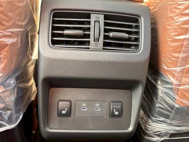 エクストレイル Ｇ　ｅ－４ＯＲＣＥ　登録済未使用車　サンルーフ　ＢＯＳＥ　ナッパレザ　ルーフレール　アダクティブＬＥＤヘッドライト　ＮＣナビ　フルセグＴＶ　ＥＴＣ２．０　プロパイロット　アラウンドビュー　シートヒータ　電動シート（28枚目）