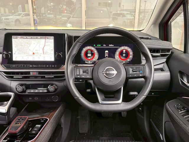 オーラ G レザーエディション NCナビ プロパイ 全周囲M 前後ドラレコ ETC2.0 BOSEサウンド デジタルルームミラ ワイヤレス充電 黒レザーシート SOSコール 衝突被害軽減ブレーキ 踏み間違い防止 障害物センサー(8枚目)