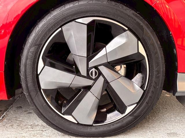 オーラ G レザーエディション NCナビ プロパイ 全周囲M 前後ドラレコ ETC2.0 BOSEサウンド デジタルルームミラ ワイヤレス充電 黒レザーシート SOSコール 衝突被害軽減ブレーキ 踏み間違い防止 障害物センサー(34枚目)