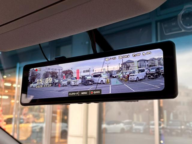 スカイラインクロスオーバー ３７０ＧＴ　タイプＰ　ＮＣナビ　プロパイ　全周囲Ｍ　前後ドラレコ　ＥＴＣ２．０　ＢＯＳＥサウンド　デジタルルームミラ　ワイヤレス充電　黒レザーシート　ＳＯＳコール　衝突被害軽減ブレーキ　踏み間違い防止　障害物センサー（12枚目）