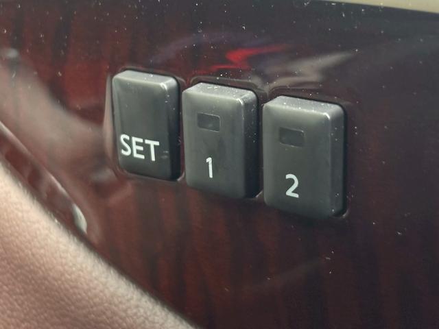 スカイラインクロスオーバー ３７０ＧＴ　タイプＰ　ＮＣナビ　プロパイ　全周囲Ｍ　前後ドラレコ　ＥＴＣ２．０　ＢＯＳＥサウンド　デジタルルームミラ　ワイヤレス充電　黒レザーシート　ＳＯＳコール　衝突被害軽減ブレーキ　踏み間違い防止　障害物センサー（16枚目）