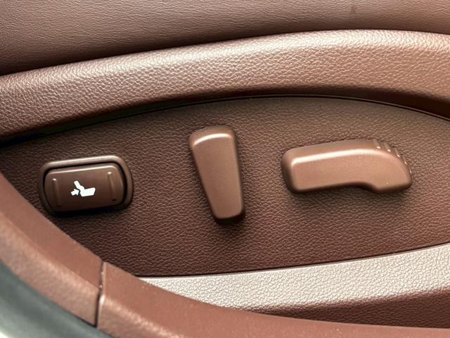 スカイラインクロスオーバー ３７０ＧＴ　タイプＰ　ＮＣナビ　プロパイ　全周囲Ｍ　前後ドラレコ　ＥＴＣ２．０　ＢＯＳＥサウンド　デジタルルームミラ　ワイヤレス充電　黒レザーシート　ＳＯＳコール　衝突被害軽減ブレーキ　踏み間違い防止　障害物センサー（22枚目）