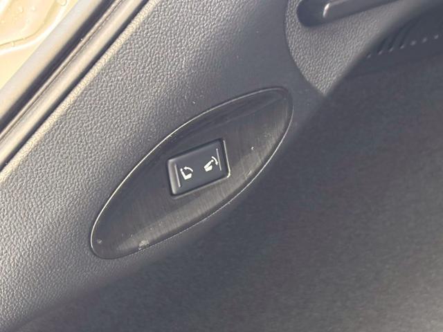 スカイラインクロスオーバー ３７０ＧＴ　タイプＰ　ＮＣナビ　プロパイ　全周囲Ｍ　前後ドラレコ　ＥＴＣ２．０　ＢＯＳＥサウンド　デジタルルームミラ　ワイヤレス充電　黒レザーシート　ＳＯＳコール　衝突被害軽減ブレーキ　踏み間違い防止　障害物センサー（29枚目）