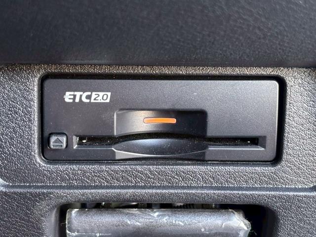 オーラ G レザーエディション MC後 NCナビ プロパイ 全周囲M 前後ドラレコ ETC2.0 1オナ BOSEサウンド ワイヤレス充電 SOSコール パワーシート デジタルルームミラ アダクティブLEDヘッドライト ブラック革(19枚目)