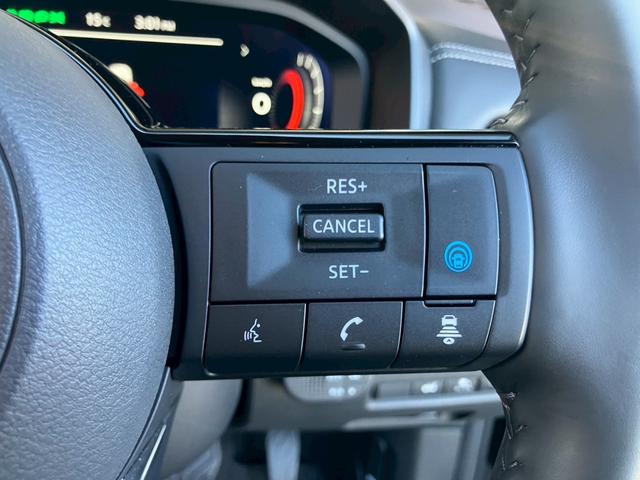 エクストレイル Ｇ　ｅ－４ＯＲＣＥ　ＮＣナビ　プロパイロット　アラウンドビューモニター　前後ドラレコ　パワーバックドア　純正ＡＷ　ＬＥＤヘッドライト　ＥＴＣ２．０　４ＷＤ　フォグライト　オートライト　ステアリングスイッチ（11枚目）