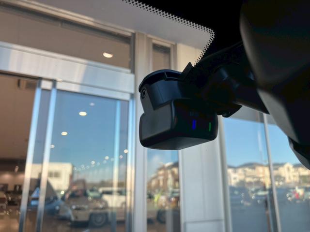 エクストレイル Ｇ　ｅ－４ＯＲＣＥ　ＮＣナビ　プロパイロット　アラウンドビューモニター　前後ドラレコ　パワーバックドア　純正ＡＷ　ＬＥＤヘッドライト　ＥＴＣ２．０　４ＷＤ　フォグライト　オートライト　ステアリングスイッチ（12枚目）