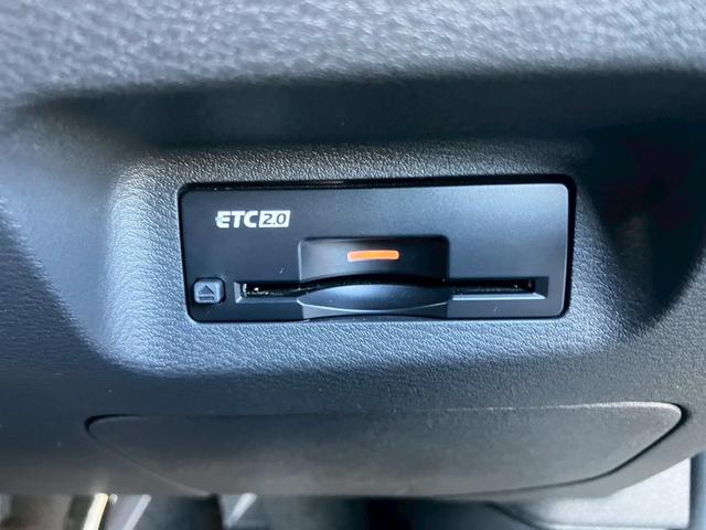 エクストレイル Ｇ　ｅ－４ＯＲＣＥ　ＮＣナビ　プロパイロット　アラウンドビューモニター　前後ドラレコ　パワーバックドア　純正ＡＷ　ＬＥＤヘッドライト　ＥＴＣ２．０　４ＷＤ　フォグライト　オートライト　ステアリングスイッチ（23枚目）