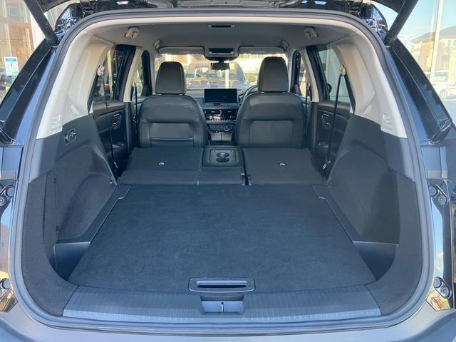 エクストレイル Ｇ　ｅ－４ＯＲＣＥ　ＮＣナビ　プロパイロット　アラウンドビューモニター　前後ドラレコ　パワーバックドア　純正ＡＷ　ＬＥＤヘッドライト　ＥＴＣ２．０　４ＷＤ　フォグライト　オートライト　ステアリングスイッチ（29枚目）