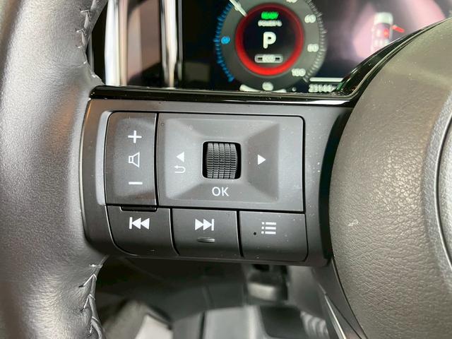 オーラ Ｇ　ＦＯＵＲ　レザーエディション　ＮＣナビ　プロパイ　全周囲Ｍ　ＢＯＳＥ　シートヒータ　ステアリングヒータ　寒冷地仕様　黒革シート　ＥＴＣ２．０　ワイヤレス充電　デジタルルームミラ　アダクティブＬＥＤヘッドライト　衝突被害軽減ブレーキ（10枚目）