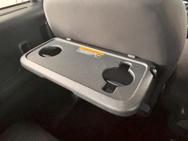 デイズルークス Ｘ　Ｖセレクション　純正ナビ　エマージェンシーブレーキ　アラウンドビューモニター　フルセグＴＶ　両側パワースライドドア　ＡＡＣ　純正１４インチＡＷ　プッシュスタート（17枚目）