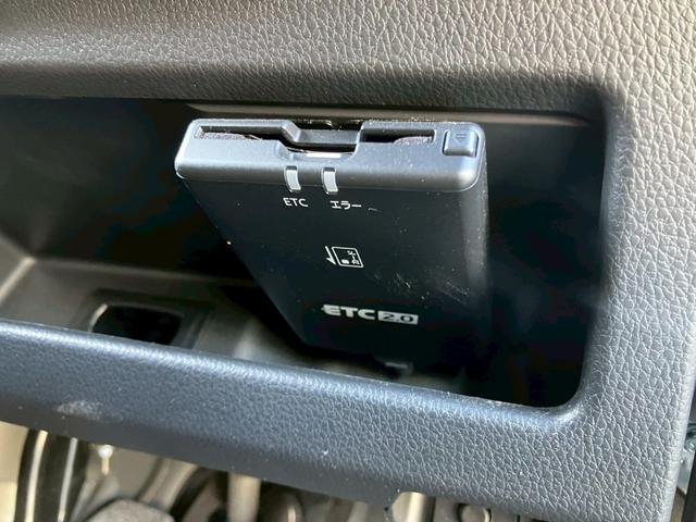 デイズルークス Ｘ　Ｖセレクション　純正ナビ　全周囲Ｍ　ドラレコ前後　両側電動スライドドア　フルセグＴＶ　オートエアコン　純正アルミホイール　ステアリングスイッチ　衝突被害軽減ブレーキ（10枚目）