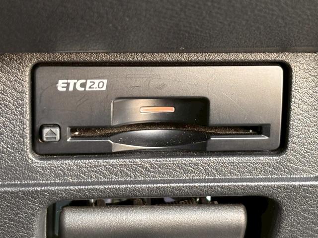 ノート Ｘ　ＮＣナビ　プロパイ　全周囲Ｍ　デジタルルームミラ　ＥＴＣ２　アダクティブＬＥＤヘッドライト　ＳＯＳコール　ＴＶキャンセラ　衝突被害軽減ブレーキ　障害物センサ　踏み間違い防止　ブラインドスポットモニタ（12枚目）