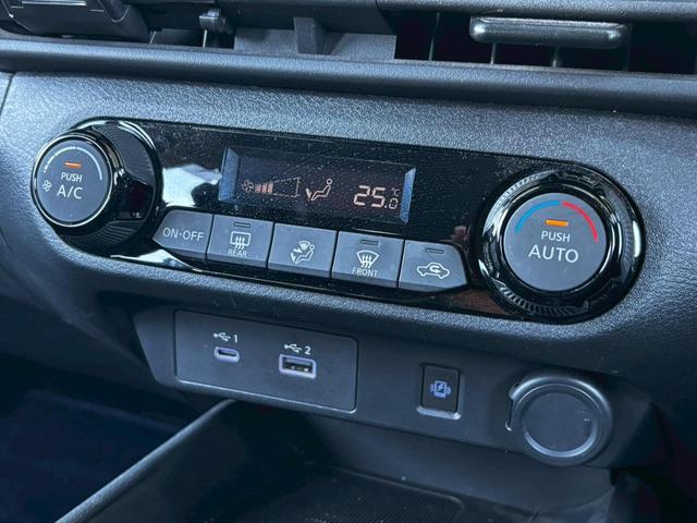 ノート オーテック　ＮＣナビ　フルセグ　ＥＴＣ２．０　プロパイ　全周囲Ｍ　ワイヤレス充電　ディスプレイオーディオ　専用合皮シート　専用エアロ　専用ＡＷ　衝突被害軽減ブレーキ　踏み間違い防止　障害物センサ（12枚目）