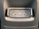 後部座席でもUSB充電が小濃ですので便利です。