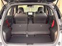 後部座席を倒すとお荷物をたくさん載せることができます。