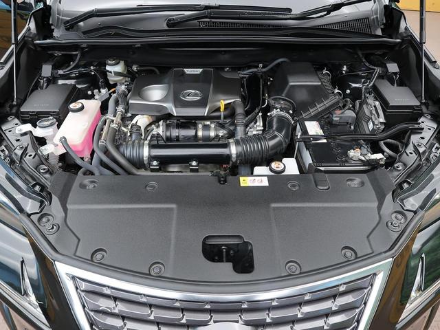 NX300 Iパッケージ 禁煙車 サンルーフ メーカーナビ パノラミックビューモニター レーダークルーズコントロール 三眼LEDヘッドライト クリアランスソナー 前席パワーシート 前席シートヒーター 電動リアゲート(17枚目)