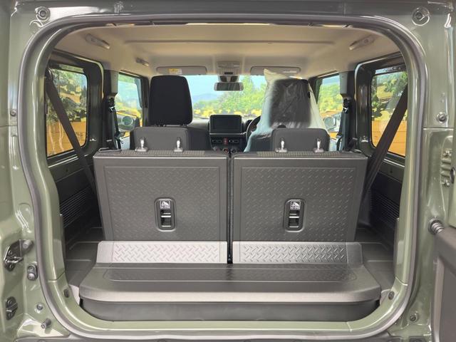 XC 4WD シートヒーター クルーズコントロール レーンキープアシスト LEDヘッドライト スマートキー 革巻きステアリング オートチックハイビーム(32枚目)