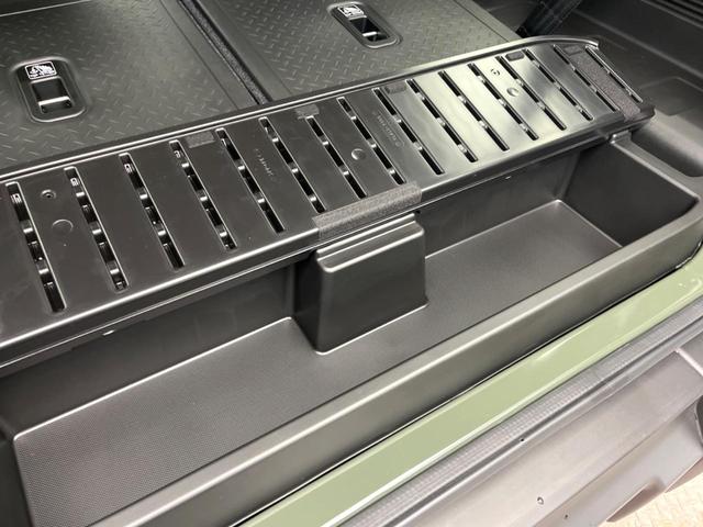 ジムニー ＸＣ　届出済未使用車　クルーズコントロール　シートヒーター　クリアランスソナー　ヘッドライトウォッシャー　ステアリングスイッチ　ＬＥＤヘッドライト　純正革巻きステアリング　純正１６インチアルミホイール（28枚目）