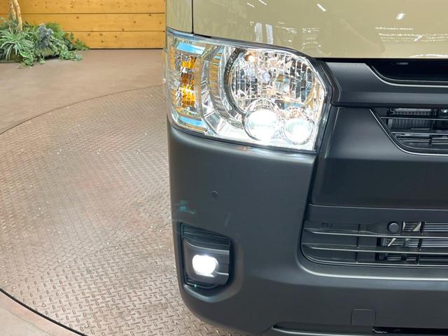 ハイエースバン ロングスーパーＧＬ　両側電動スライド　プリクラッシュセーフティ　デジタルインナーミラー　ＬＥＤヘッドライト／フロントフォグ　１００Ｖ電源　クリアランスソナー　オートマチックハイビーム　車線逸脱警報　電動格納ミラー（12枚目）