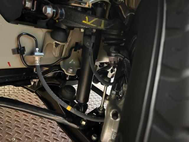 ハイエースバン ロングスーパーＧＬ　両側電動スライド　プリクラッシュセーフティ　デジタルインナーミラー　ＬＥＤヘッドライト／フロントフォグ　１００Ｖ電源　クリアランスソナー　オートマチックハイビーム　車線逸脱警報　電動格納ミラー（20枚目）