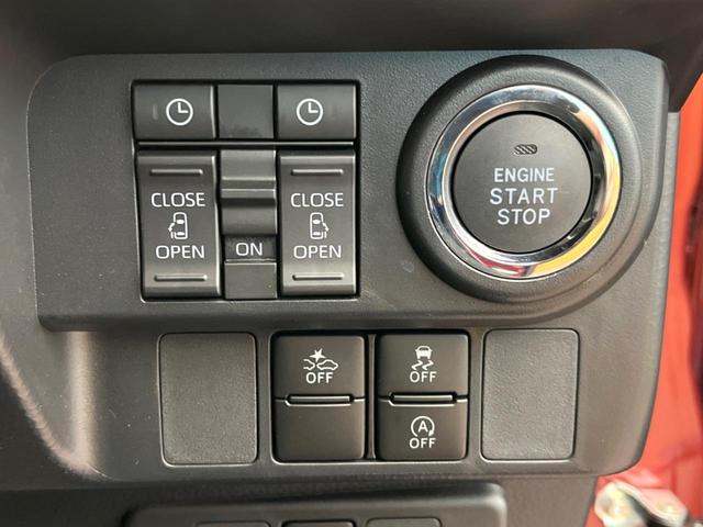 ルーミー カスタムＧ　両側電動スライド　コンフォートパッケージ　純正９型ナビ　全周囲カメラ　スマートアシスト　アダプティブクルーズコントロール　コーナーセンサー　アダプティブドライビングビーム　シートヒーター　ＬＥＤヘッド（3枚目）