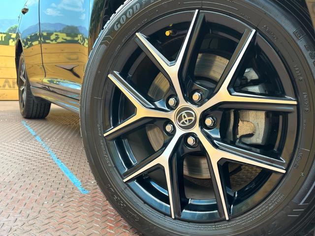ハリアー プログレス　スタイルブルーイッシュ　ＴＲＤエアロ　ＪＢＬサウンド　純正９型ナビ　全周囲カメラ　トヨタセーフティセンス　レーダクルーズ　クリアランスソナー　パワーバックドア　ハーフレザーシート　パワーシート　ＬＥＤヘッドライト（33枚目）