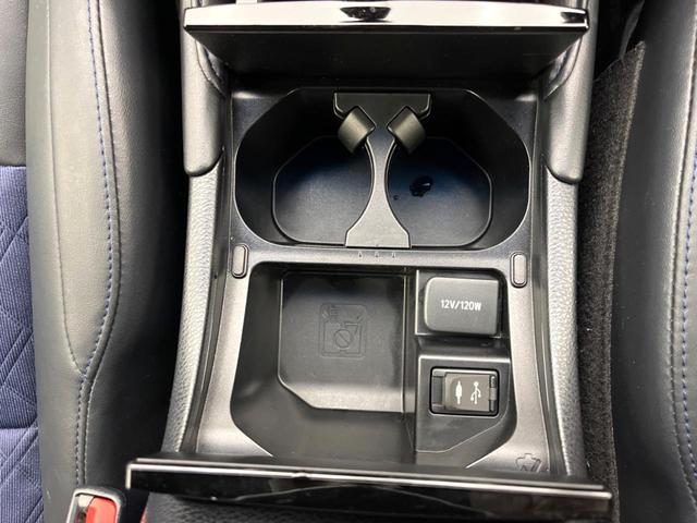 ハリアー プログレス　スタイルブルーイッシュ　ＴＲＤエアロ　ＪＢＬサウンド　純正９型ナビ　全周囲カメラ　トヨタセーフティセンス　レーダクルーズ　クリアランスソナー　パワーバックドア　ハーフレザーシート　パワーシート　ＬＥＤヘッドライト（56枚目）