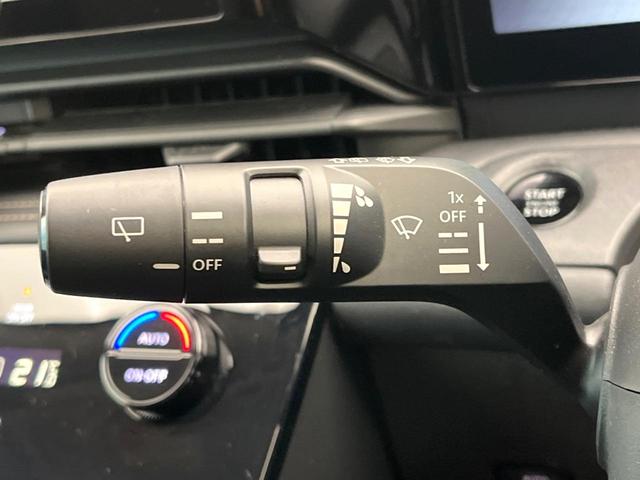 セレナ ハイウェイスターＶ　両側電動ドア　純正１２型ナビ　アラウンドビューモニター　日産プロパイロット　インテリジェントルームミラー　ブラインドスポットモニター　コーナーセンサー　ＬＥＤヘッド　ＥＴＣ２．０　オートライト（53枚目）