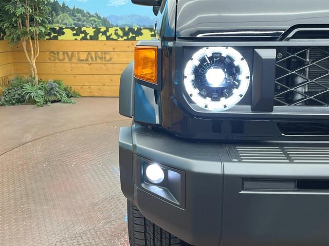 ランドクルーザー７０ ＡＸ　登録済未使用車　４ＷＤ　トヨタセーフティセンス　クルコン　ハーフレザーシート　オートマチックハイビーム　オートライト　ＬＥＤヘッドライト　レーンキープ　ダウンヒルアシスト　ウッドコンビステアリング（11枚目）