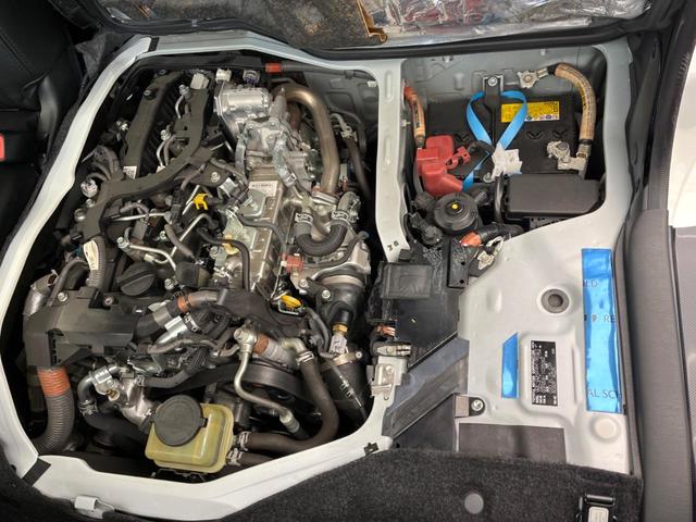 ハイエースバン スーパーGL ダークプライムII 両側電動スライド SDナビ バックカメラ アクセサリーコンセント ハーフレザーシート LEDヘッドライト スマートキー オートライト オートエアコン ウッドコンビステアリング Bluetooth再生(18枚目)